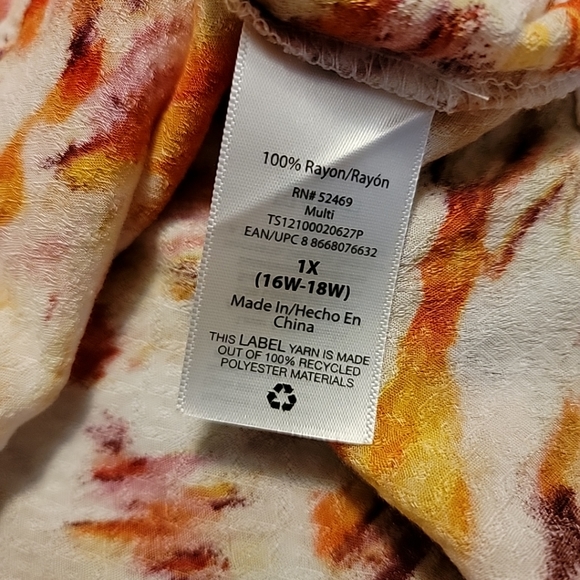 Terra & Sky Plus Size 1x Pullover V Neck Top, 3/4 Sleeve, Multicolor - Picture 7 of 10